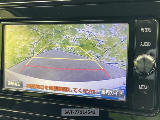 Toyota PRIUS 2018-03 8854598-11