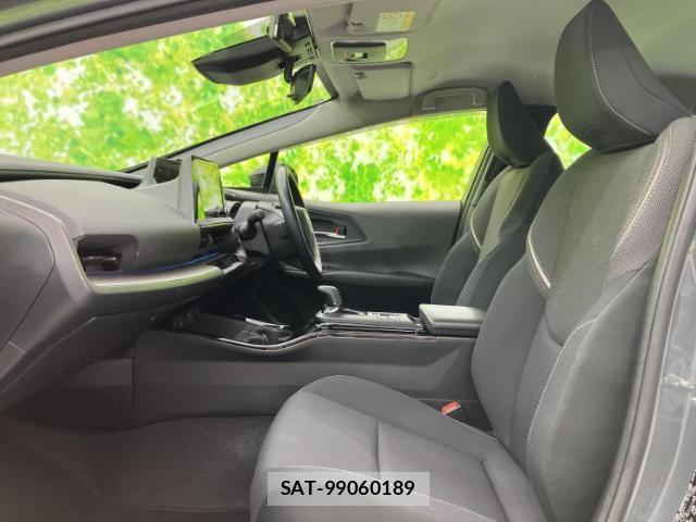 Toyota PRIUS 2023-02 8854775-5