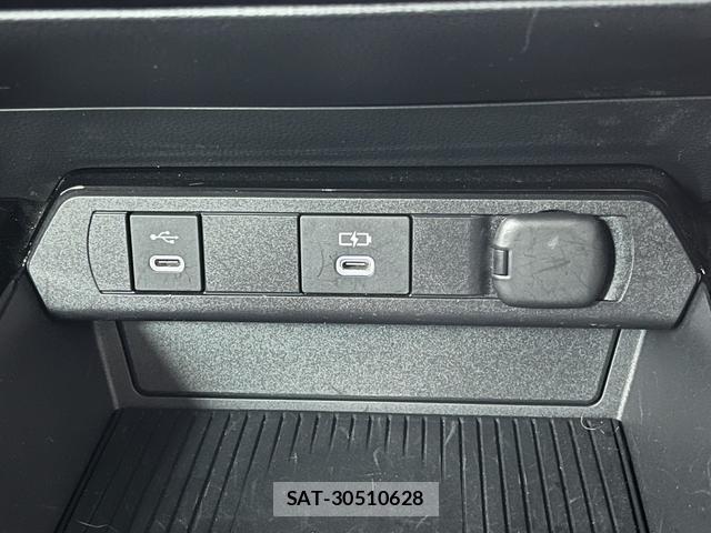 Toyota PRIUS 2023-06 8854786-13