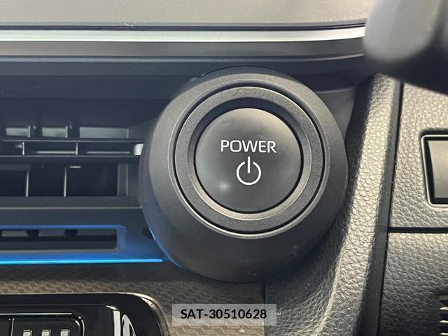 Toyota PRIUS 2023-06 8854786-17