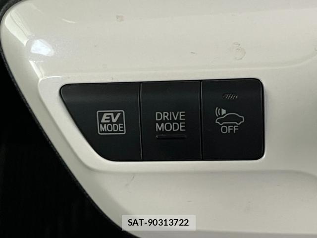 Toyota PRIUS 2016-04 8854796-16
