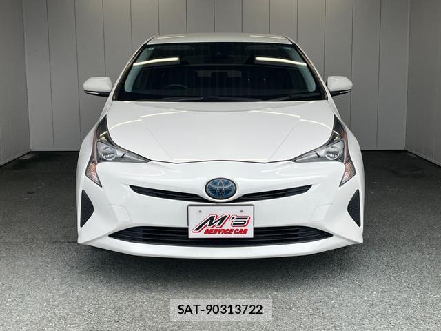 Toyota PRIUS 2016-04 8854796-9