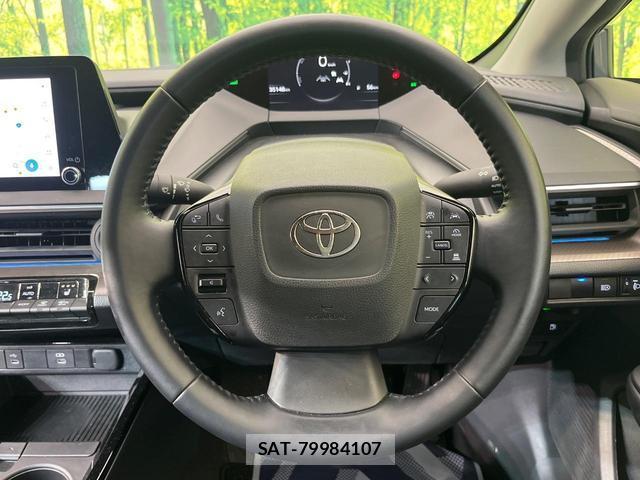 Toyota PRIUS 2023-08 8854802-10