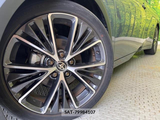 Toyota PRIUS 2023-08 8854802-12