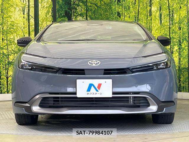 Toyota PRIUS 2023-08 8854802-13