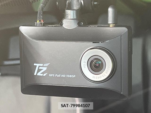 Toyota PRIUS 2023-08 8854802-6