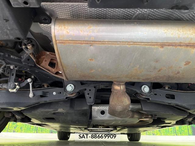 Toyota PRIUS 2021-09 8854901-18