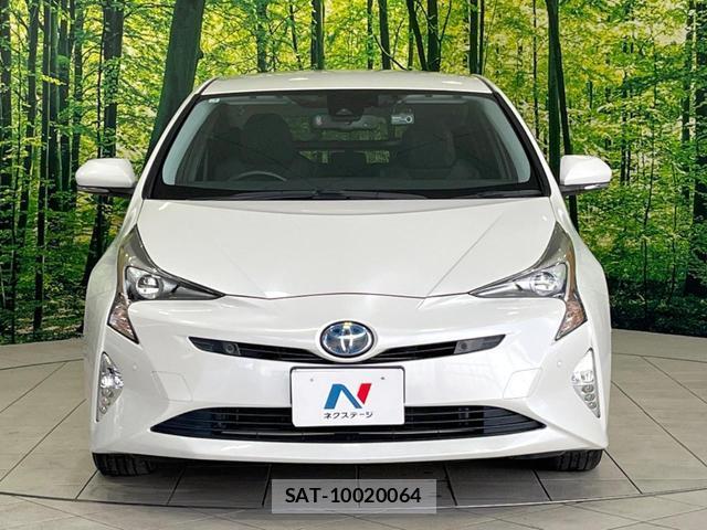 Toyota PRIUS 2018-02 8854974-13
