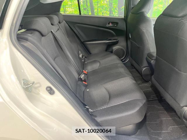 Toyota PRIUS 2018-02 8854974-8
