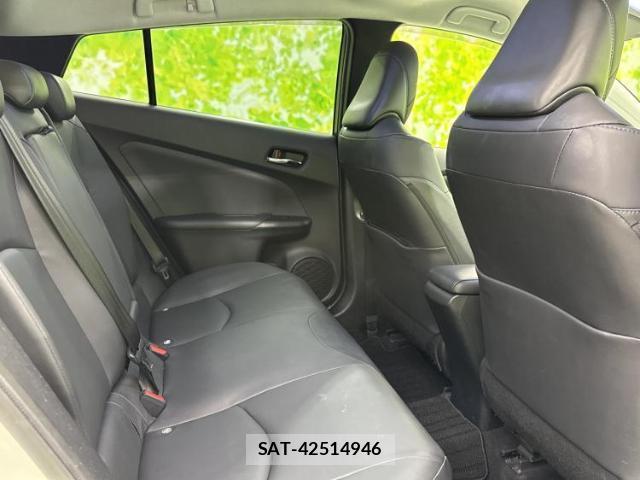 Toyota PRIUS 2019-04 8855158-4