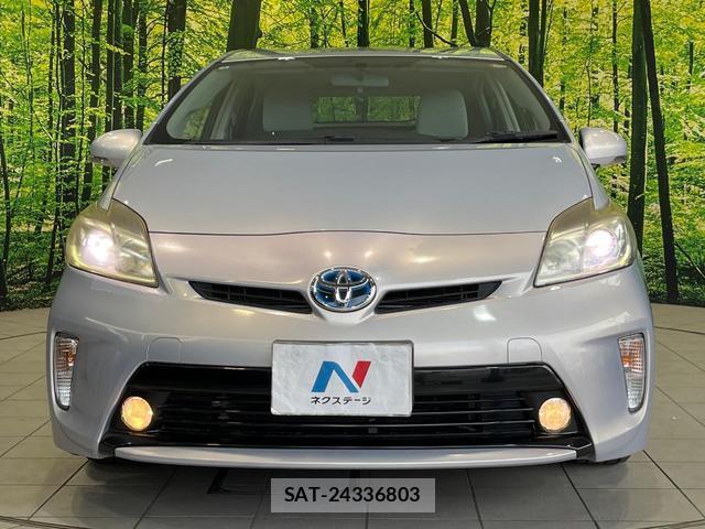 Toyota PRIUS 2012-03 8855189-13