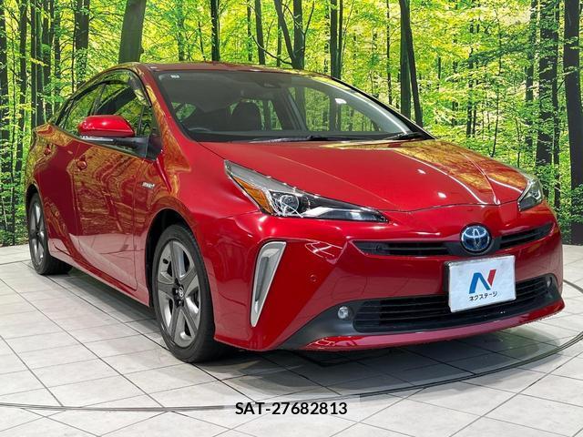 Toyota PRIUS 2019-03 8855190-15