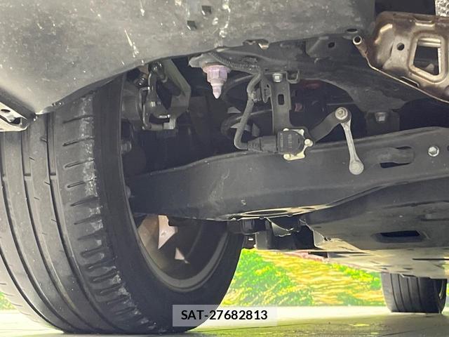 Toyota PRIUS 2019-03 8855190-18
