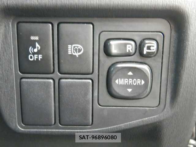 Toyota PRIUS 2012-11 8855237-5