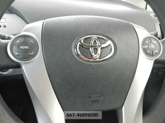 Toyota PRIUS 2012-11 8855237-7