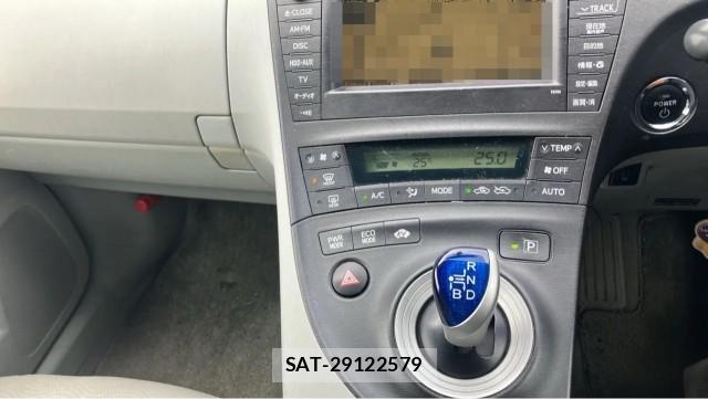 Toyota PRIUS 2009-12 8855323-14