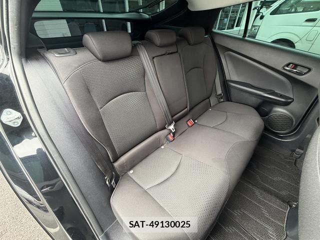 Toyota PRIUS 2019-11 8855454-8