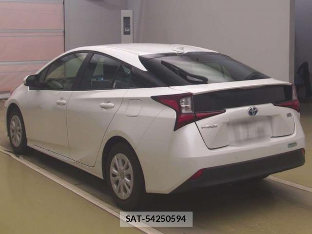 Toyota PRIUS 2022-11 8855585-1