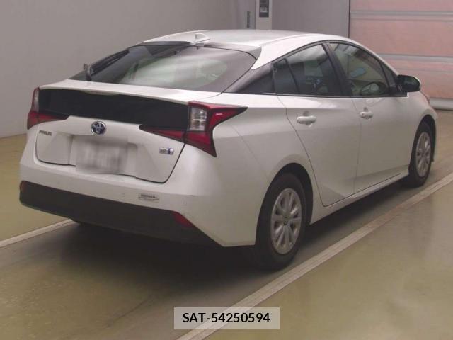Toyota PRIUS 2022-11 8855585-4