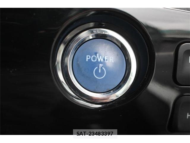 Toyota PRIUS 2016-03 8855609-5