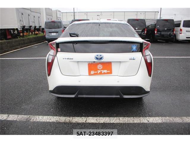 Toyota PRIUS 2016-03 8855609-9