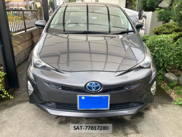 Toyota PRIUS 2017-05 8855690-0