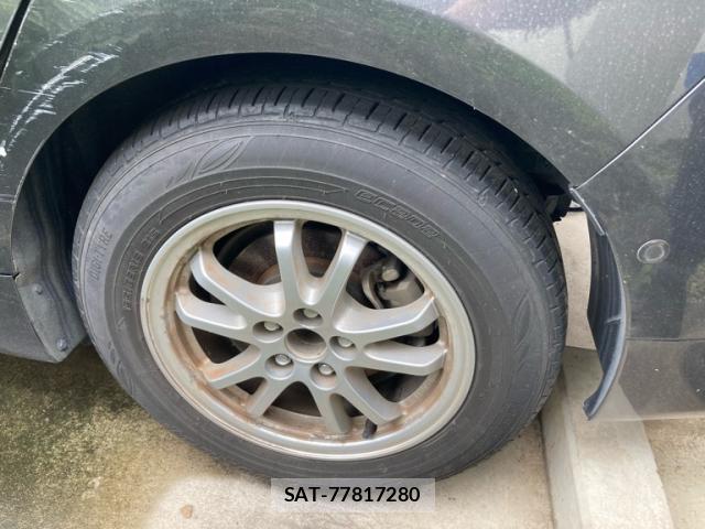 Toyota PRIUS 2017-05 8855690-10