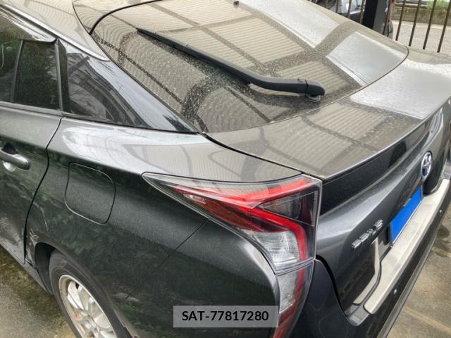 Toyota PRIUS 2017-05 8855690-12