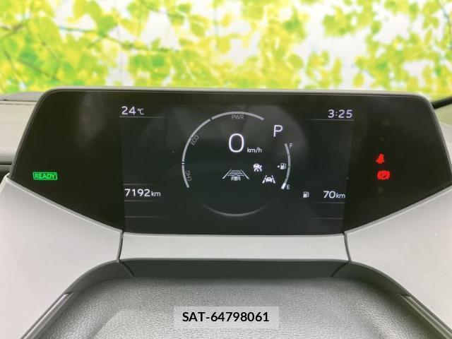 Toyota PRIUS 2023-06 8855713-14