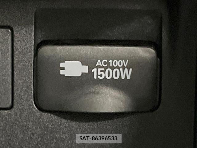 Toyota PRIUS 2024-02 8855973-5