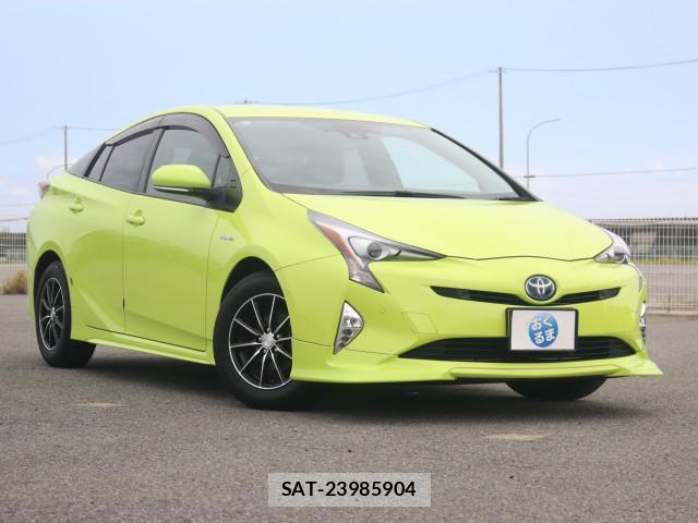 Toyota PRIUS 2016-05 8856016-11