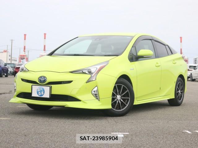Toyota PRIUS 2016-05 8856016-12