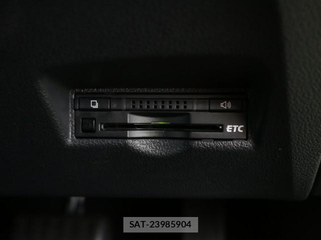 Toyota PRIUS 2016-05 8856016-16