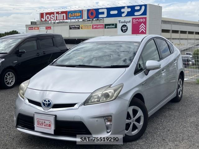 Toyota PRIUS 2015-10 8856138-2