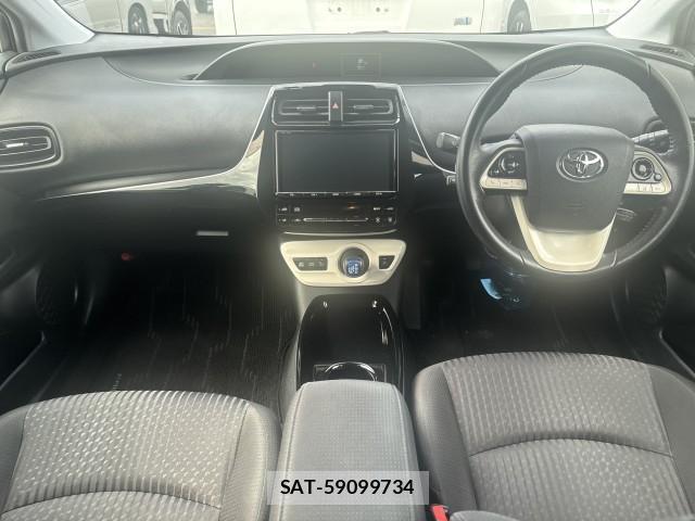 Toyota PRIUS 2018-07 8856145-7
