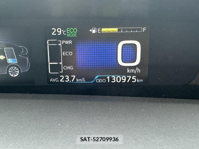 Toyota PRIUS 2018-09 8856175-19