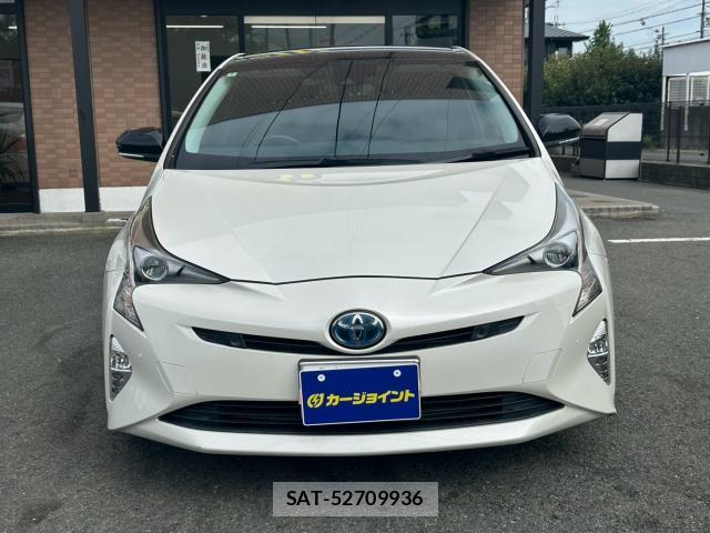 Toyota PRIUS 2018-09 8856175-8