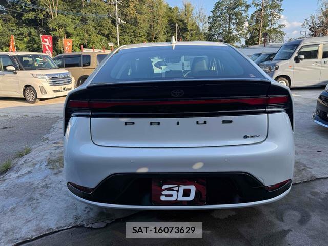 Toyota PRIUS 2025-02 8856179-14