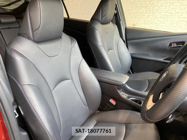 Toyota PRIUS 2016-07 8856190-6