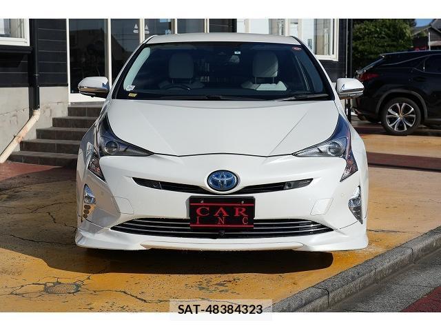 Toyota PRIUS 2016-03 8856501-1
