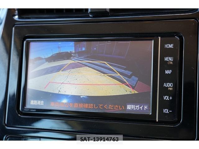 Toyota PRIUS 2019-02 8856503-6