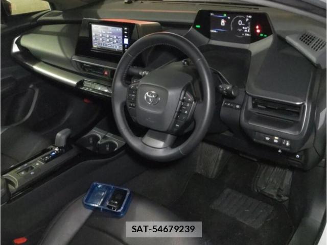 Toyota PRIUS 2023-08 8856568-2