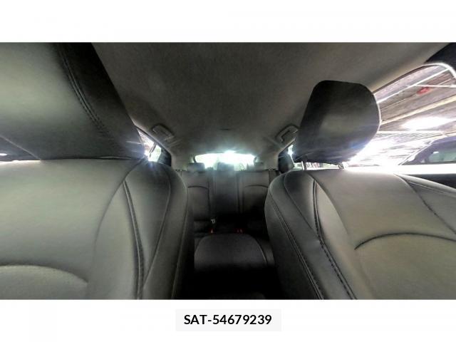 Toyota PRIUS 2023-08 8856568-4