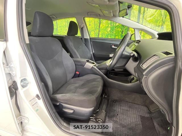 Toyota PRIUS 2015-06 8856693-7