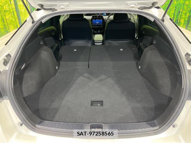 Toyota PRIUS 2019-11 8856695-9