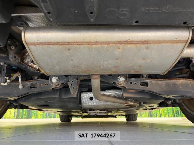 Toyota PRIUS 2016-03 8856700-18
