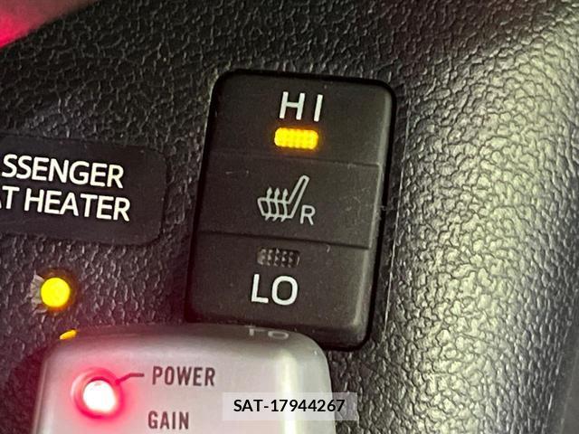 Toyota PRIUS 2016-03 8856700-4