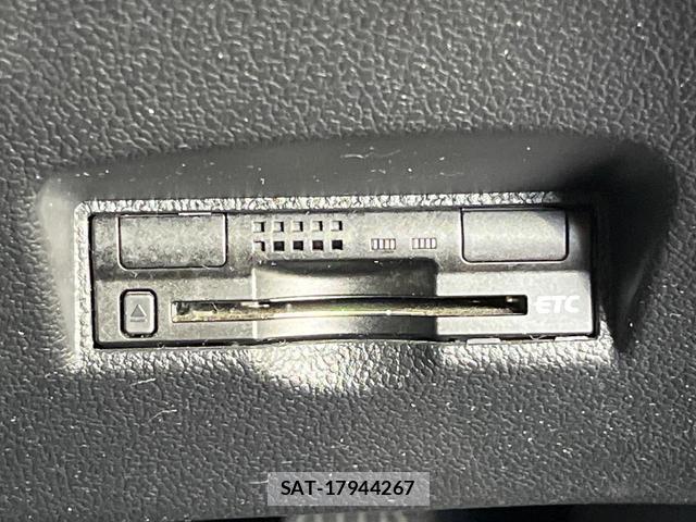 Toyota PRIUS 2016-03 8856700-5