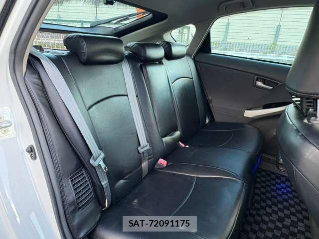 Toyota PRIUS 2009-09 8856730-10