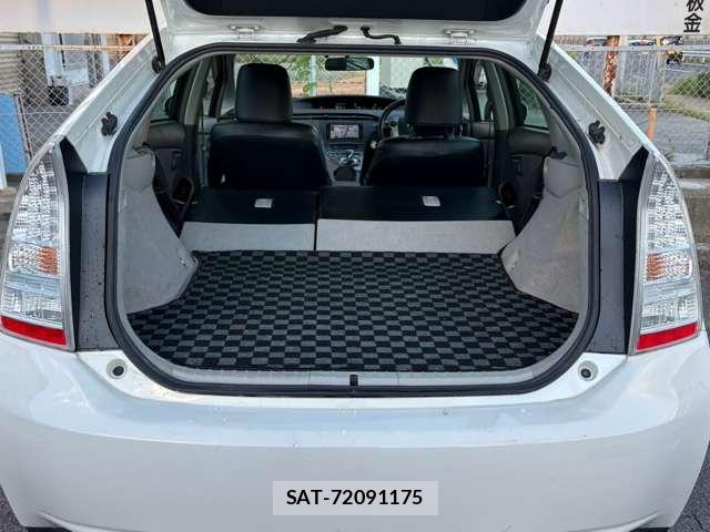 Toyota PRIUS 2009-09 8856730-12